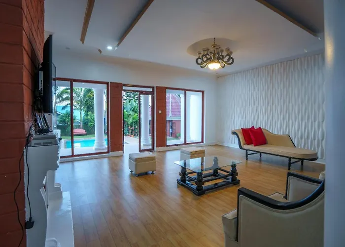 Sprunger Avenue - Tulia Homes