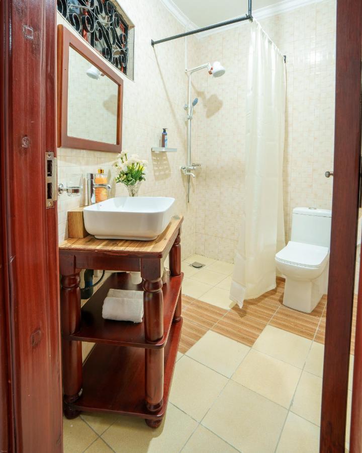 Sprunger Avenue - Tulia Homes Bed & Breakfast *