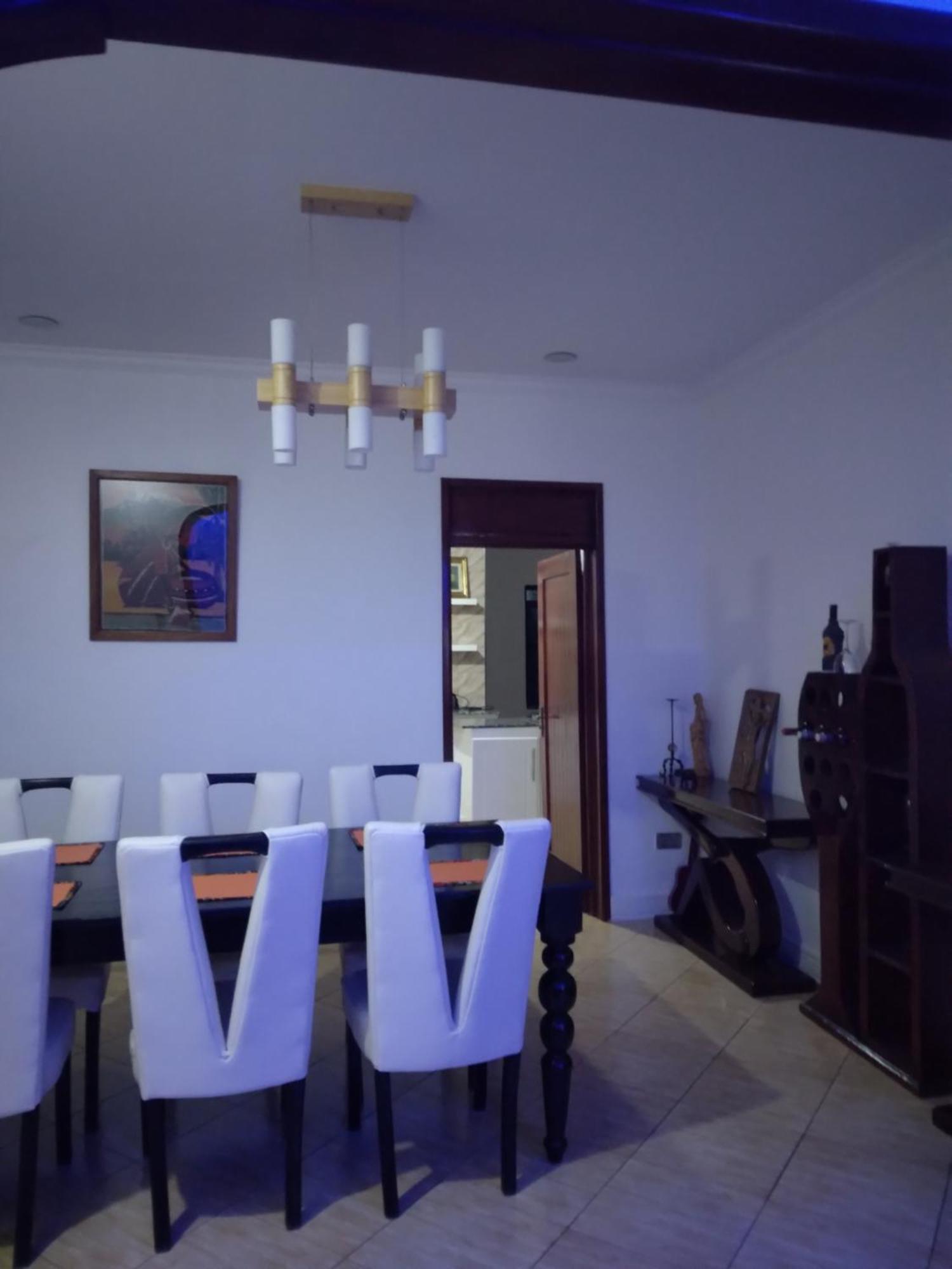 Bed & Breakfast Sprunger Avenue - Tulia Homes