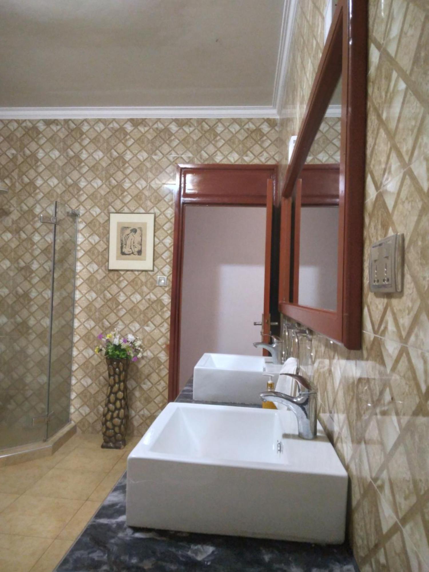 Bed & Breakfast Sprunger Avenue - Tulia Homes *
