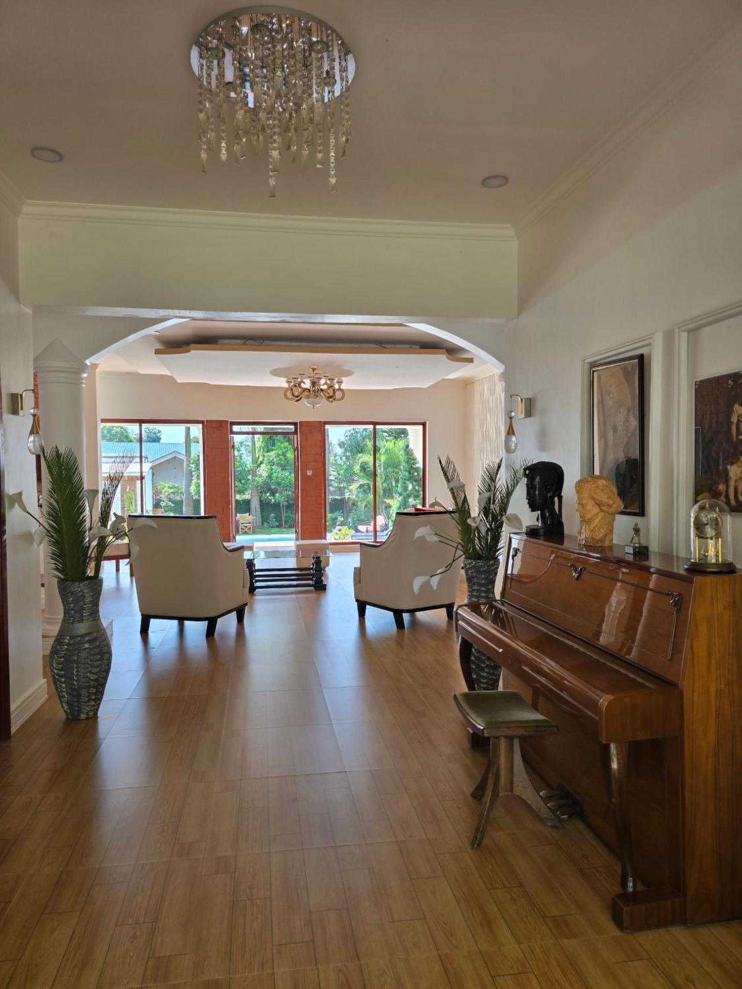 Sprunger Avenue - Tulia Homes * Moshi